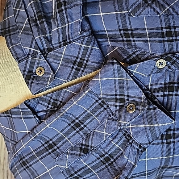 NEW J JILL BLUE PLAID OVERSIZED LONG SLEEVE BUTTON-UP SHIRT - Picture 12 of 15